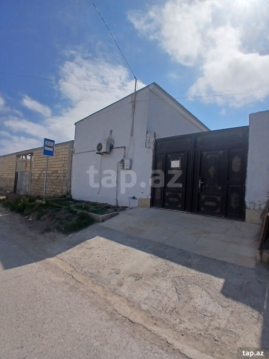 Satılır 2 otaqlı həyət evi 70 m²