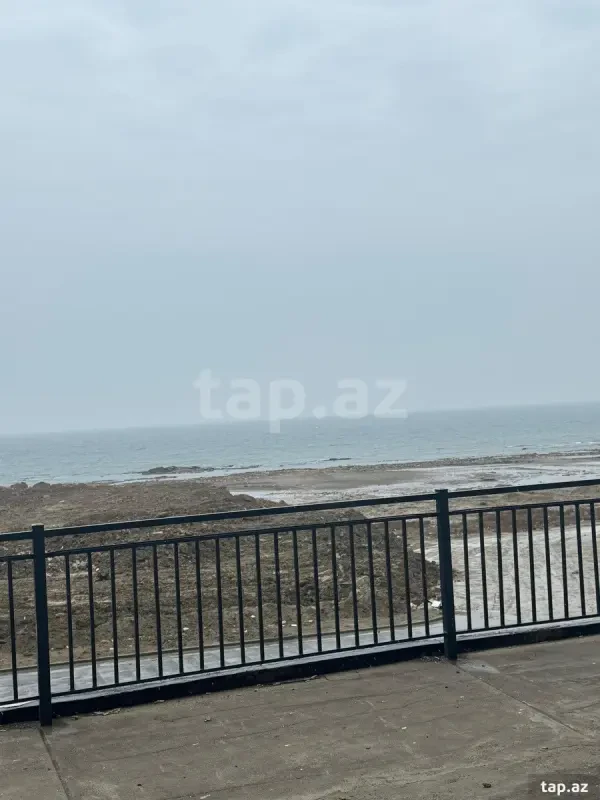 Kirayə verilir 2 otaqlı yeni tikili 75 m²