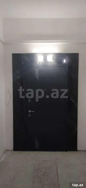 Kirayə verilir 4 otaqlı yeni tikili 140 m²