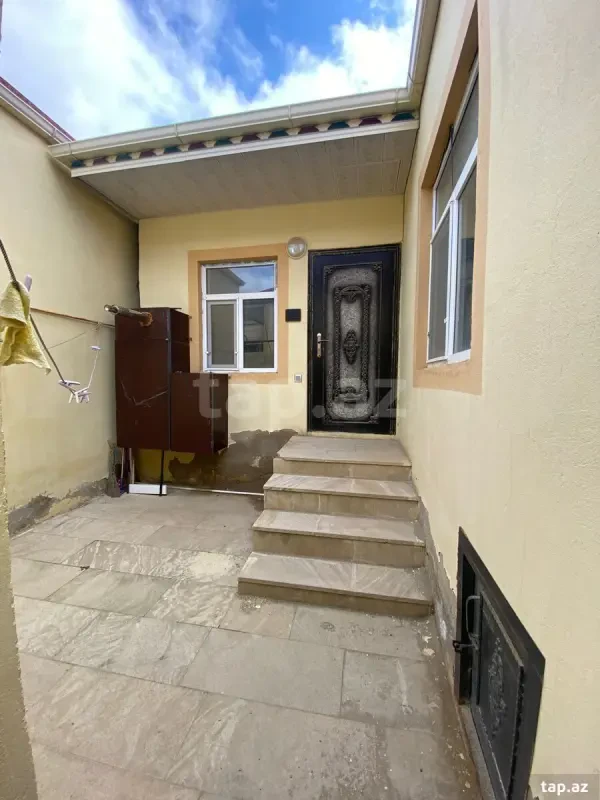 Satılır 2 otaqlı həyət evi 55 m²