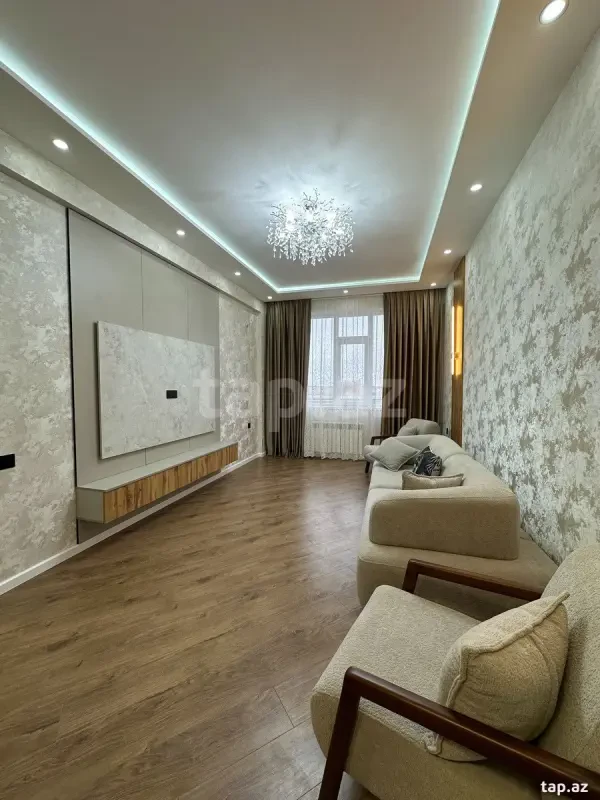 Satılır 3 otaqlı yeni tikili 80 m²