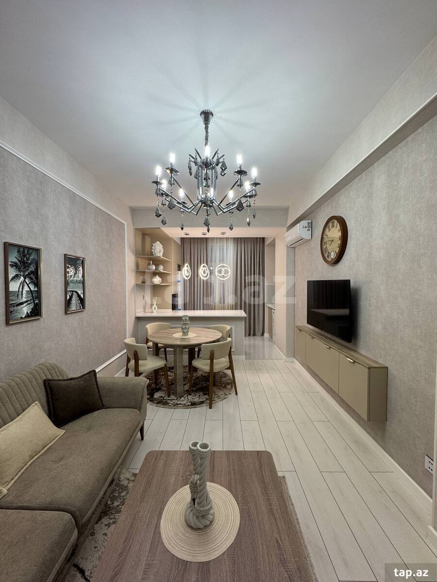 Satılır 2 otaqlı yeni tikili 72 m²