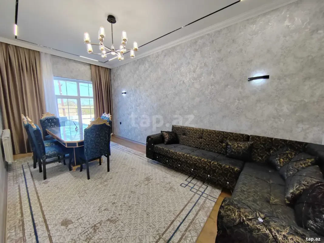 Satılır 6 otaqlı həyət evi 240 m²