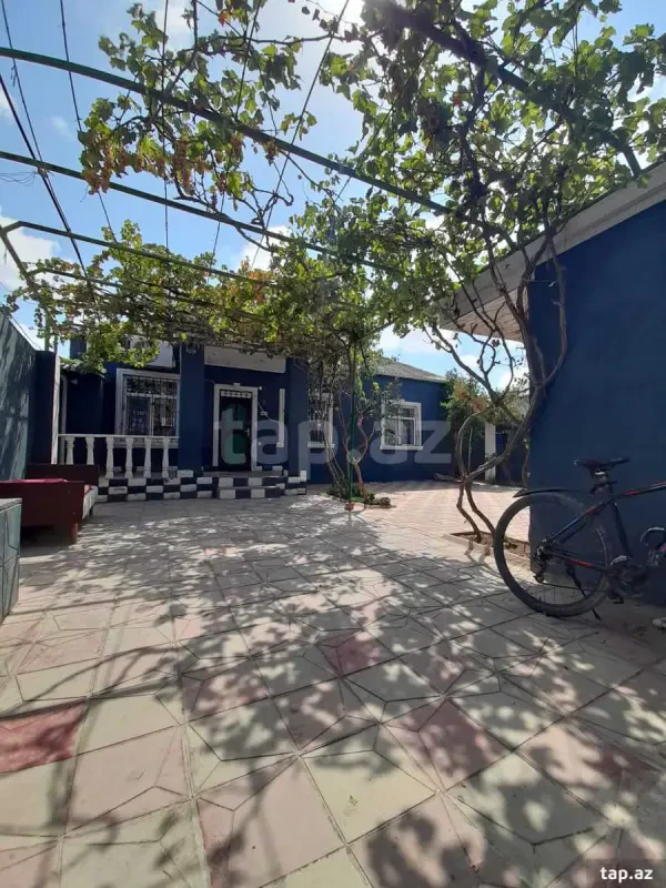 Satılır 4 otaqlı həyət evi 120 m²