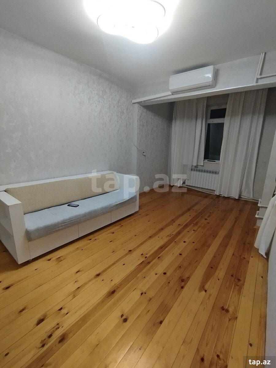 Kirayə verilir 2 otaqlı mənzil 45 m²