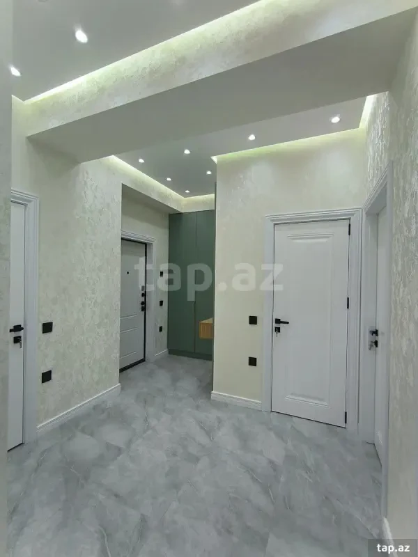 Satılır 3 otaqlı yeni tikili 87 m²