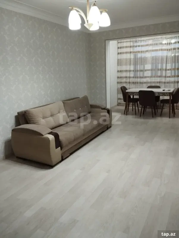 Kirayə verilir 2 otaqlı mənzil 45 m²