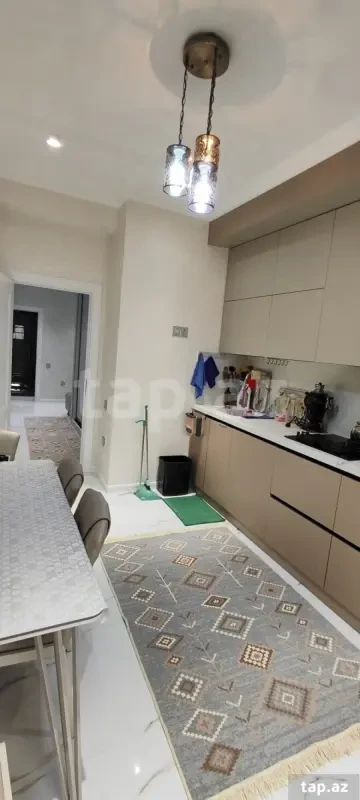 Satılır 3 otaqlı yeni tikili 115 m²