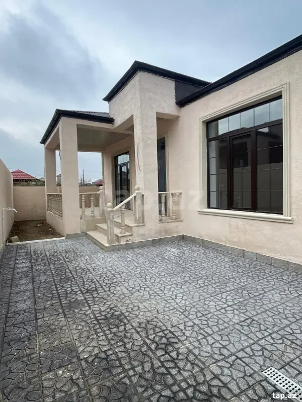 Satılır 3 otaqlı həyət evi 110 m²
