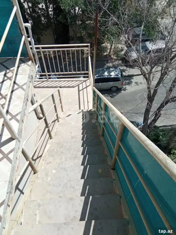 Satılır 1 otaqlı mənzil 15 m²