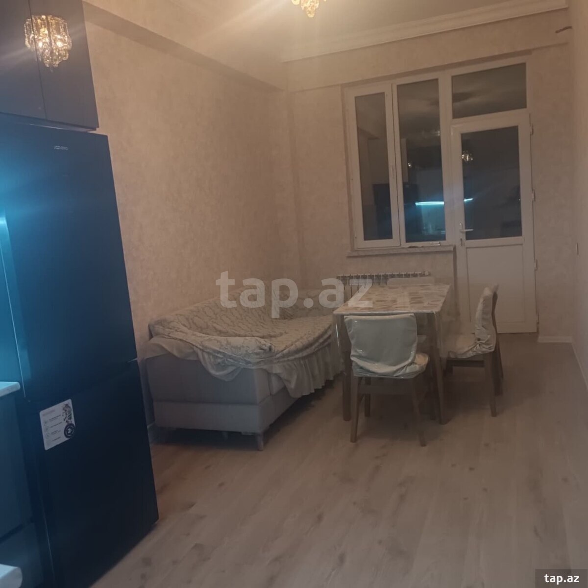Kirayə verilir 2 otaqlı yeni tikili 70 m²