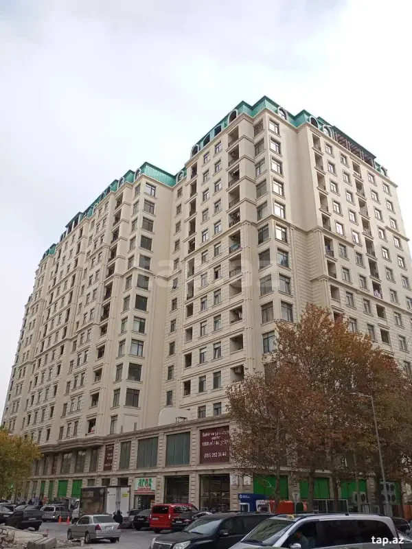 Satılır 4 otaqlı yeni tikili 174 m²