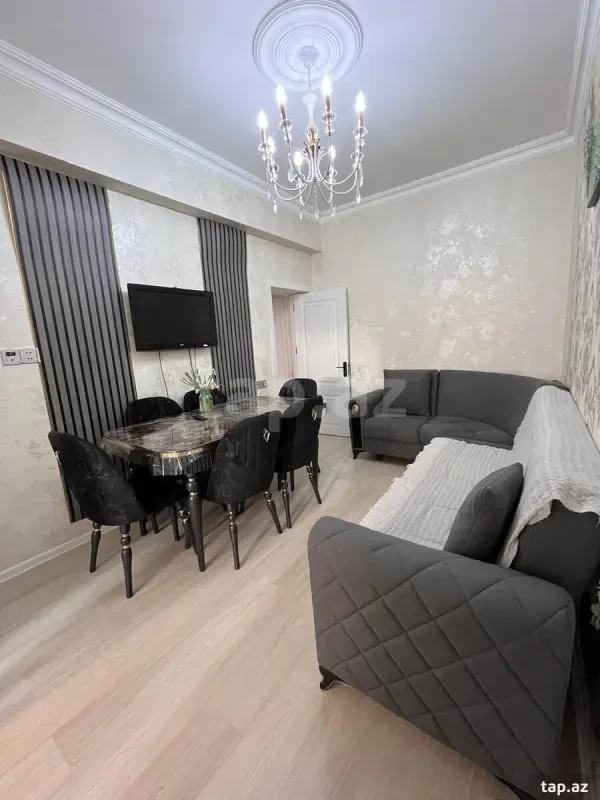Satılır 2 otaqlı yeni tikili 42 m²