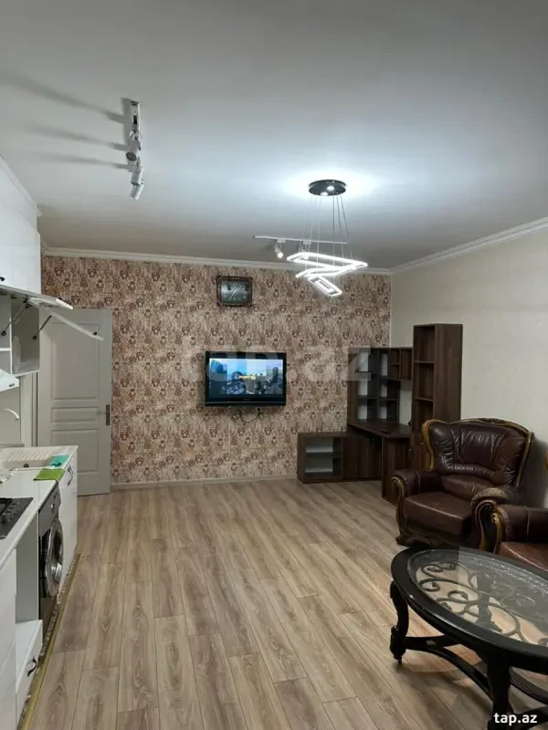 Kirayə verilir 1 otaqlı yeni tikili 70 m²