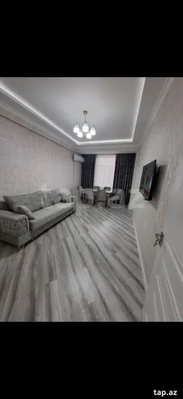 Kirayə verilir 3 otaqlı yeni tikili 85 m²