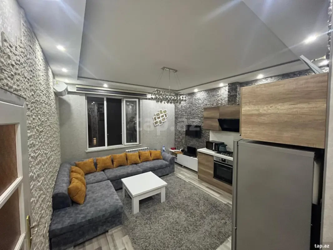 Satılır 3 otaqlı yeni tikili 60 m²