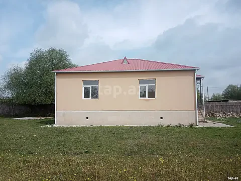 Satılır 3 otaqlı həyət evi 20 m² — Sabirabad 3 otaq 20.00 m²