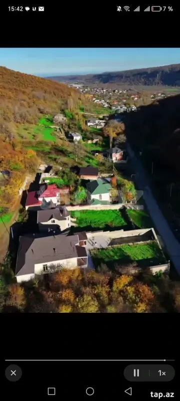 Satılır 4 otaqlı həyət evi 500 m²
