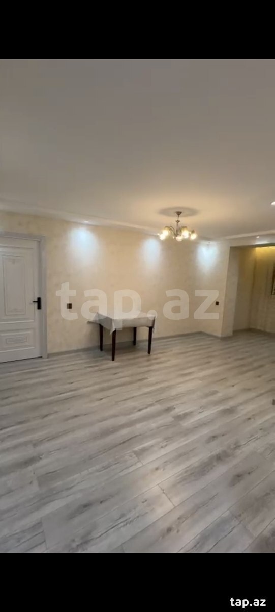 Kirayə verilir 2 otaqlı mənzil 100 m²