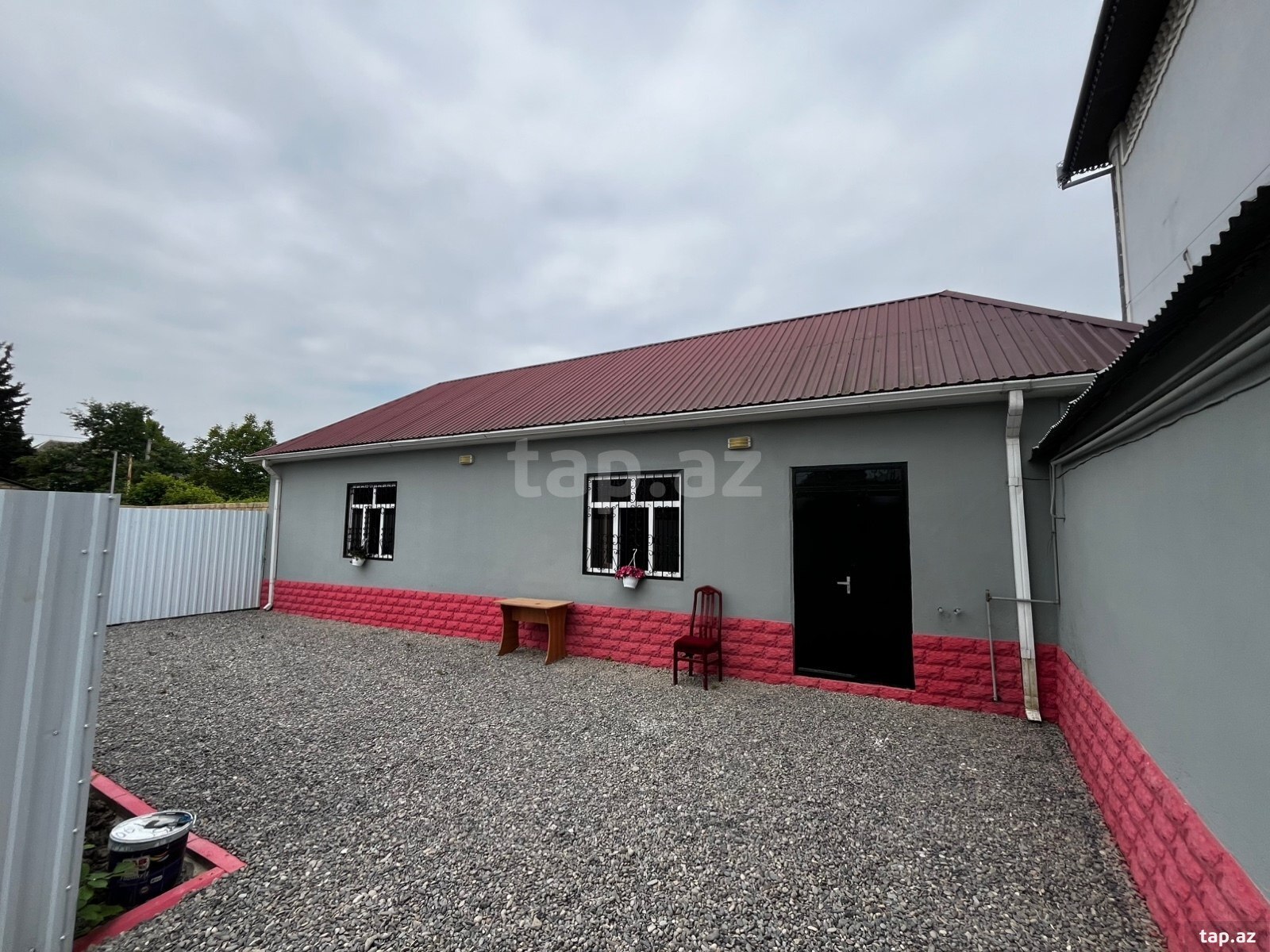 Satılır 2 otaqlı həyət evi 100 m²