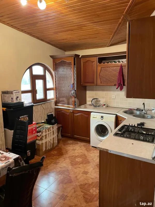 Kirayə verilir 2 otaqlı yeni tikili 60 m²