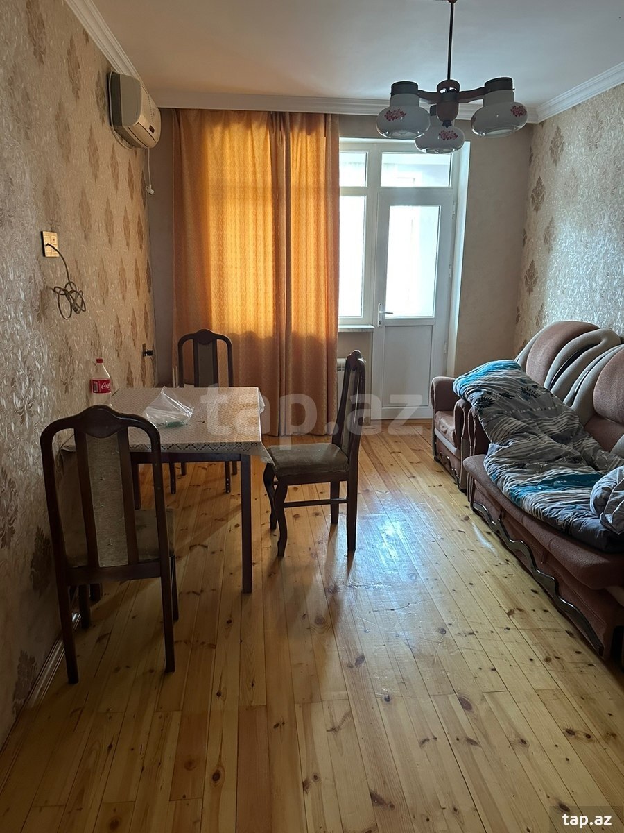 Kirayə verilir 2 otaqlı mənzil 60 m²