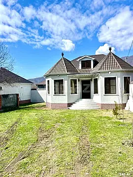 Kirayə verilir 2 otaqlı həyət evi 120 m² — Zaqatala 2 otaq 120.00 m²