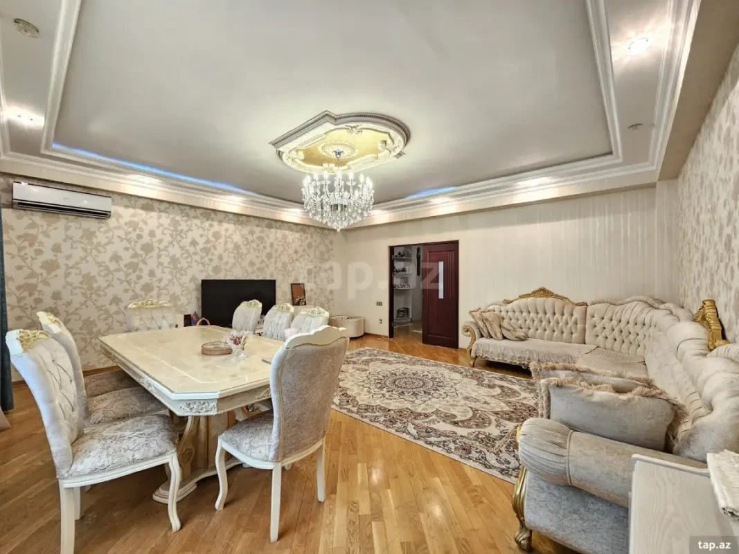 Satılır 4 otaqlı yeni tikili 165 m²