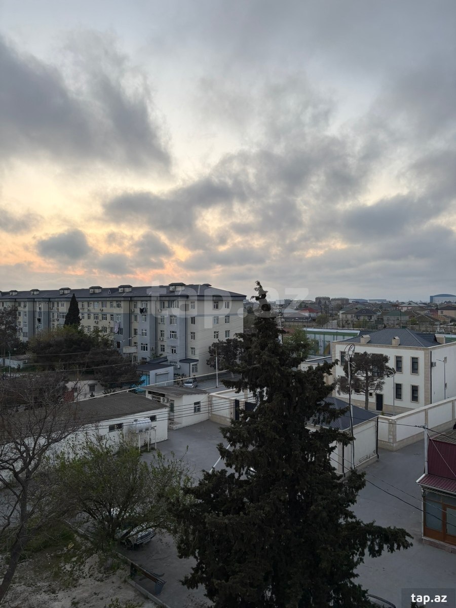 Satılır 3 otaqlı mənzil 65 m²