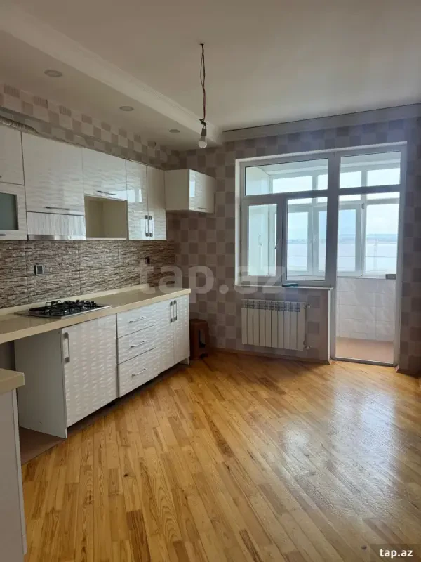 Satılır 2 otaqlı yeni tikili 76 m²