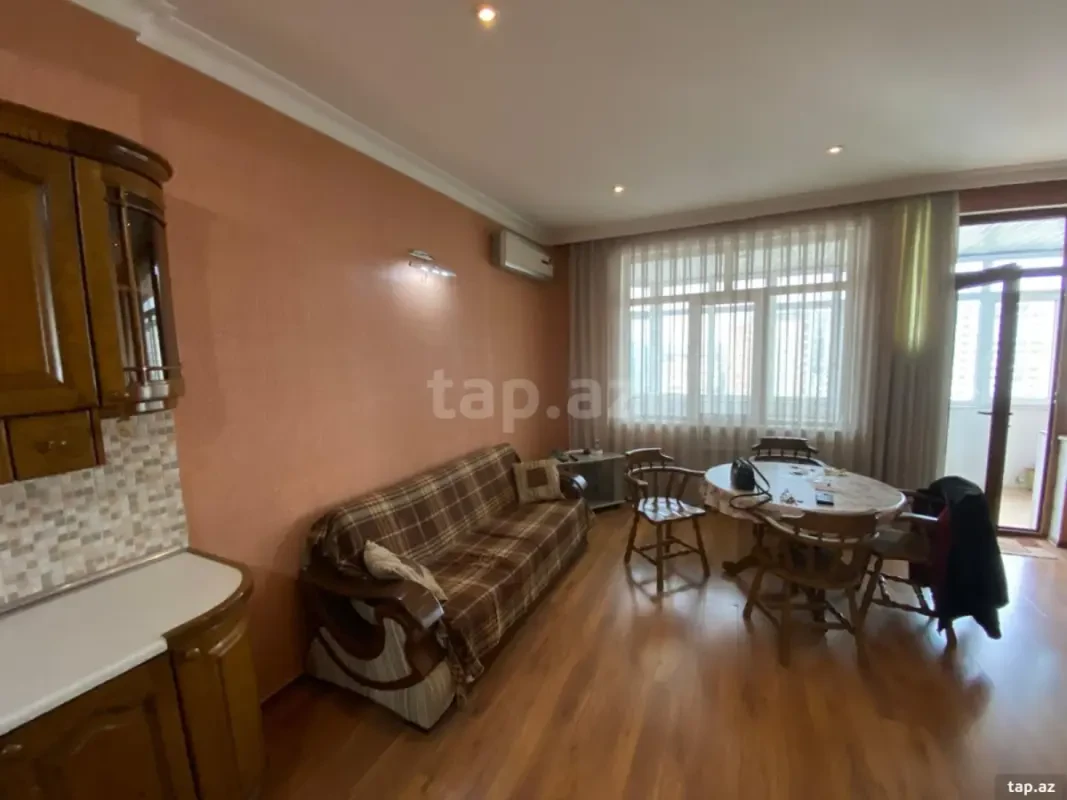 Satılır 4 otaqlı yeni tikili 156 m²