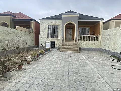 Satılır 4 otaqlı həyət evi 120 m² — Bakı 4 otaq 120.00 m²