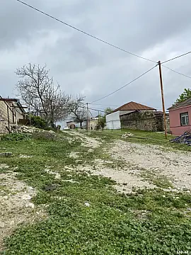 Satılır 3 otaqlı həyət evi 100 m² — Şamaxı 3 otaq 100.00 m²