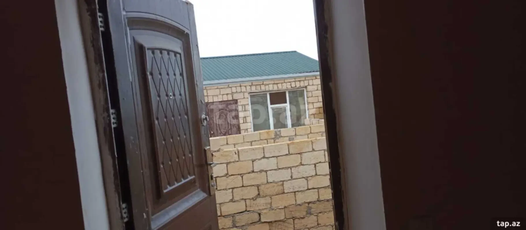 Satılır 3 otaqlı həyət evi 52 m²