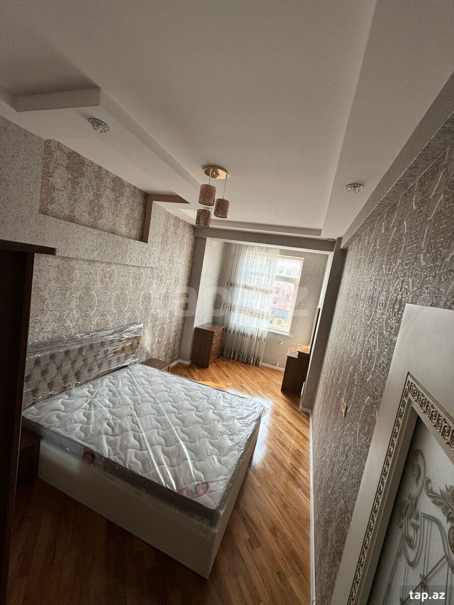 Kirayə verilir 2 otaqlı yeni tikili 80 m²