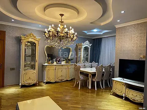 Satılır 4 otaqlı yeni tikili 150 m² — Bakı 4 otaq 150.00 m²