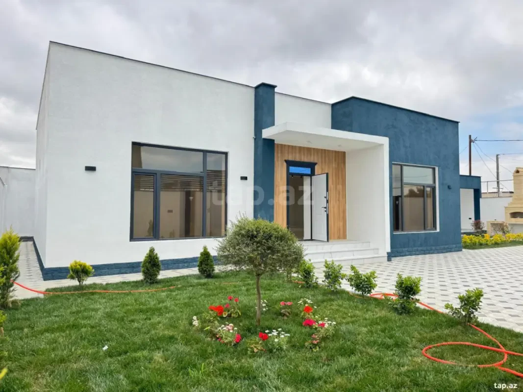 Satılır 3 otaqlı həyət evi 140 m²