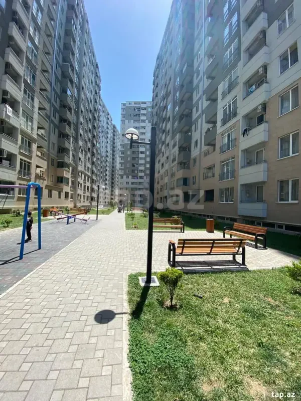 Kirayə verilir 2 otaqlı yeni tikili 55 m²