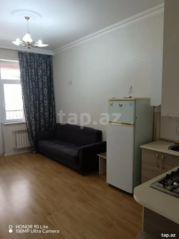 Kirayə verilir 3 otaqlı yeni tikili 65 m²
