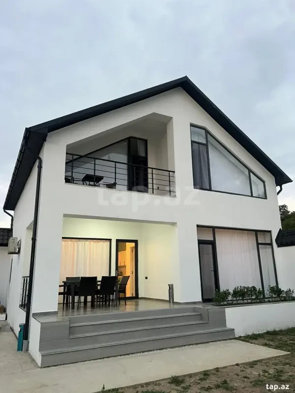 Kirayə verilir 4 otaqlı həyət evi 200 m²