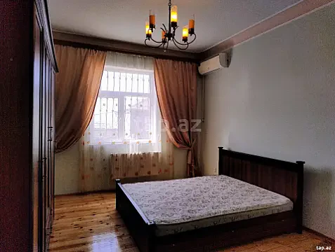 Satılır 5 otaqlı həyət evi 220 m² — Bakı, Hökməli 5 otaq 220.00 m²