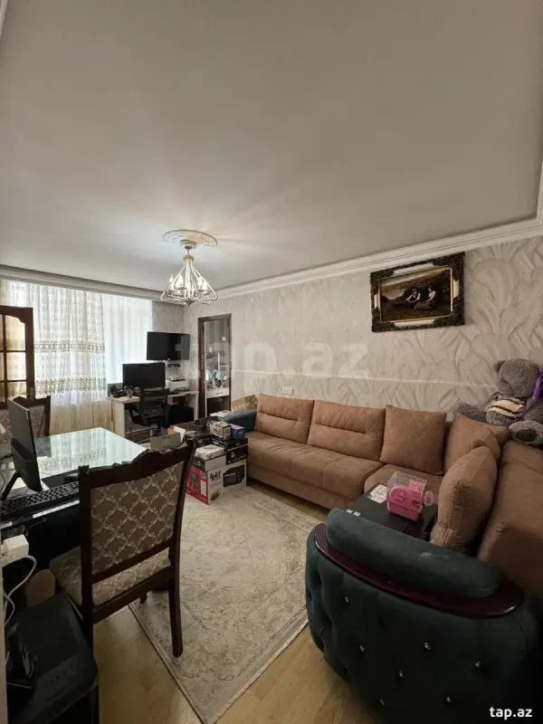 Kirayə verilir 2 otaqlı mənzil 42 m²