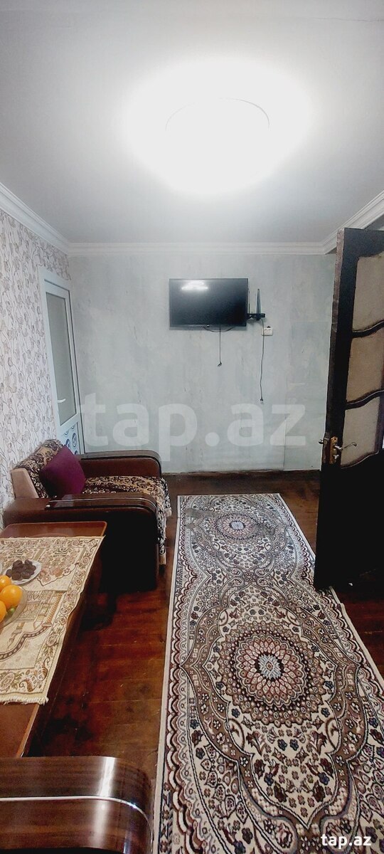 Satılır 5 otaqlı həyət evi 100 m²