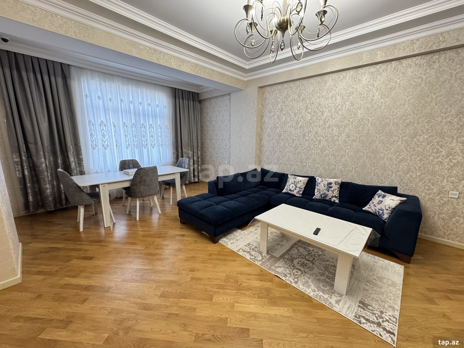 Kirayə verilir 2 otaqlı yeni tikili 100 m²
