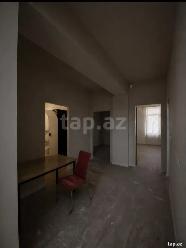Satılır 3 otaqlı yeni tikili 120 m²