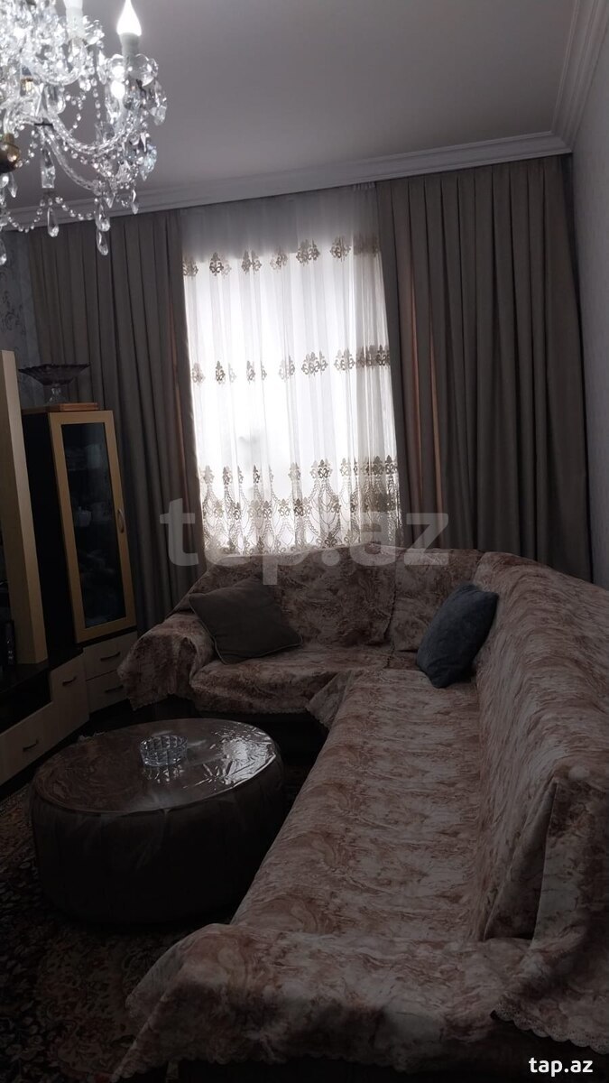 Satılır 3 otaqlı mənzil 80 m²