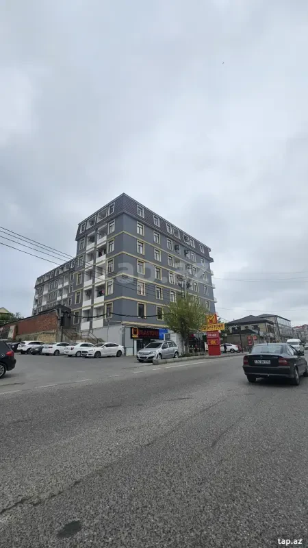 Satılır 3 otaqlı yeni tikili 65 m²