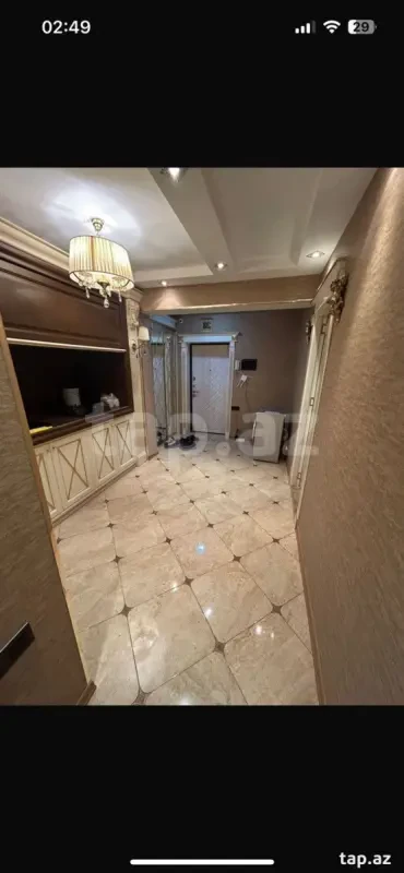 Kirayə verilir 2 otaqlı yeni tikili 62 m²