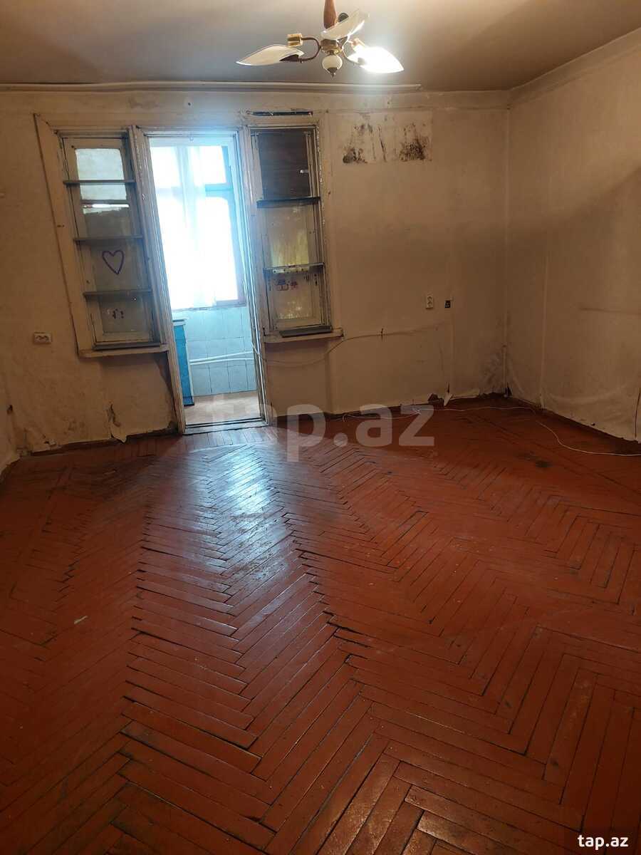 Satılır 1 otaqlı mənzil 50 m²