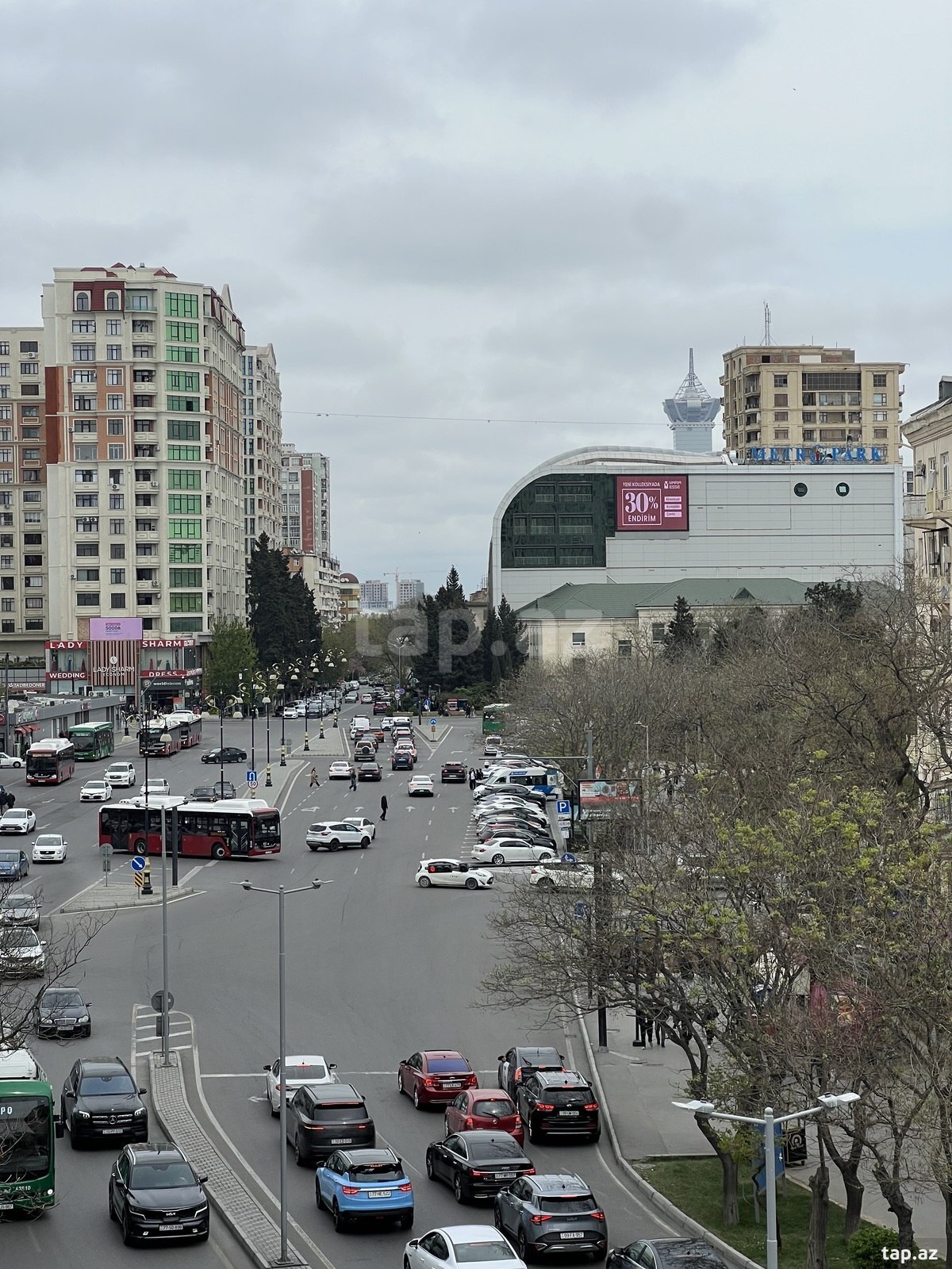 Satılır 3 otaqlı mənzil 90 m²